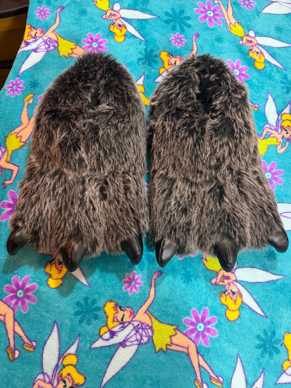 Faux Fur Bear Paw Monster Claw Slippers S/M Costume Novelty Feet